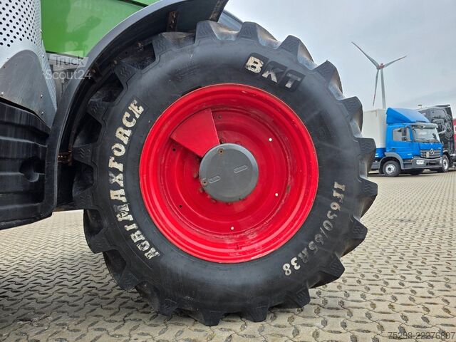 Трактор FENDT 1050 Vario / 11.557 h / EZ: 2017