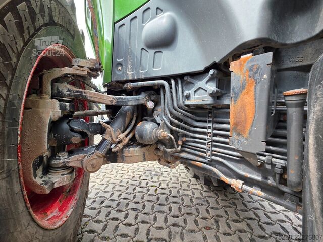 Трактор FENDT 1050 Vario / 11.557 h / EZ: 2017