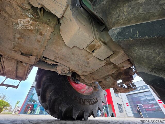 Трактор FENDT 1050 Vario / 11.557 h / EZ: 2017