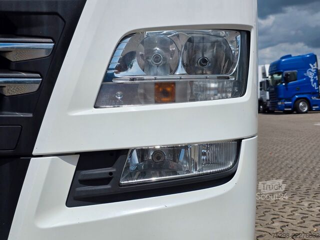 Volumen trækker MAN TGX 18.470 4x2 LLS-U / Retarder