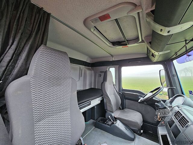 Mala M.A.N. 12.240 TGM