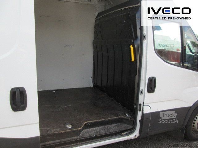 Højt tag varevogn IVECO Daily 35S16A8V MAXI HI-MATIC