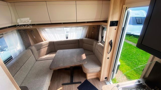 Τροχόσπιτο HOBBY De Luxe 460 LU Sonderpreis möglich