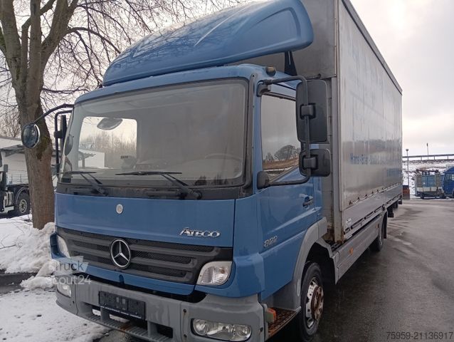 Curtain sider van MERCEDES-BENZ Atego2 822  4x2L Klima, Luftgef.,AHK,Spoiler,LBW