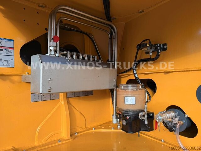 Tovornjak s črpalko za beton MERCEDES-BENZ Arocs 4142 EUR3 PUTZMEISTER BSF 47M/5 16.H