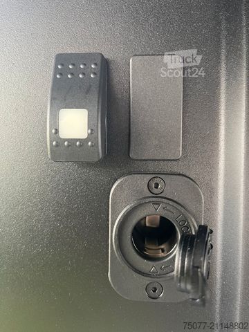 Pick-up van ISUZU D-Max Double Cab LS AT PEPEC Wechselsystem