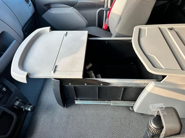 Plattewagen met zeil RENAULT D280 4x2 BL Plane&Spriegel / Palfinger LBW / ACC