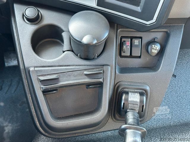 Plattewagen met zeil RENAULT D280 4x2 BL Plane&Spriegel / Palfinger LBW / ACC