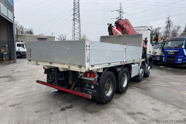 Grue montée sur camion MERCEDES-BENZ Arocs 3248 8x4 Fassi 235-4 SWS & Thermokipper