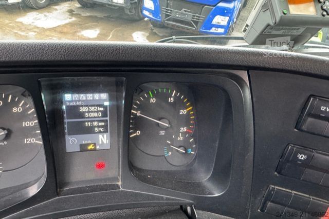 Grue montée sur camion MERCEDES-BENZ Arocs 3248 8x4 Fassi 235-4 SWS & Thermokipper