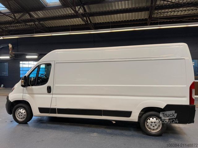 Panelvan FIAT Ducato Kasten L3H2 Klima Tempomat Navi R-CAM