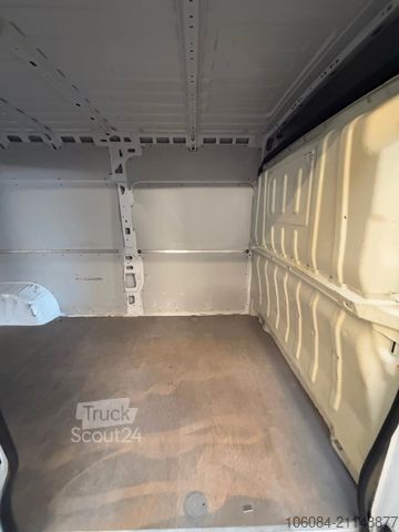 Yüksek tavanlı panelvan FIAT Ducato Kasten L3H2 Klima Tempomat Navi R-CAM