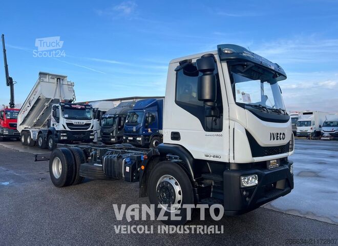 Podvozkový nákladní automobil Iveco 180E28 EUROCARGO A TELAIO