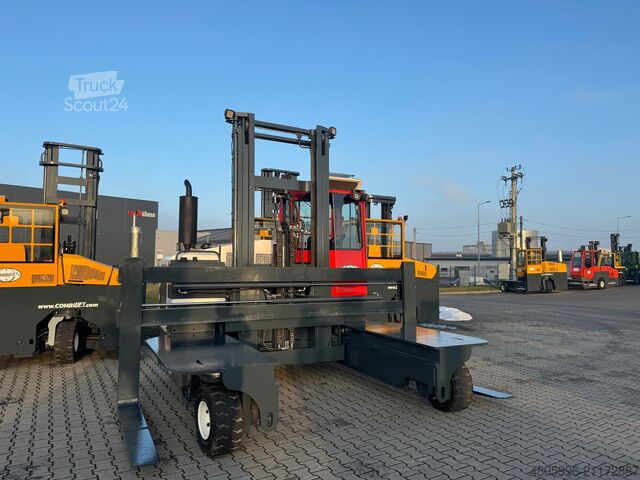 Carretilla retráctil de 4 vías Combilift C6000/Wide positioner/ Only 3157 hours !
