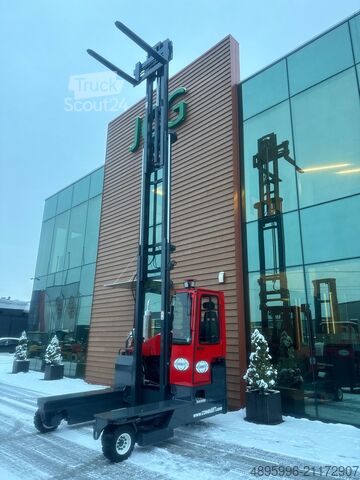 Carretilla retráctil de 4 vías Combilift C4000 /2015 /Diesel/Triplex 7500 mm