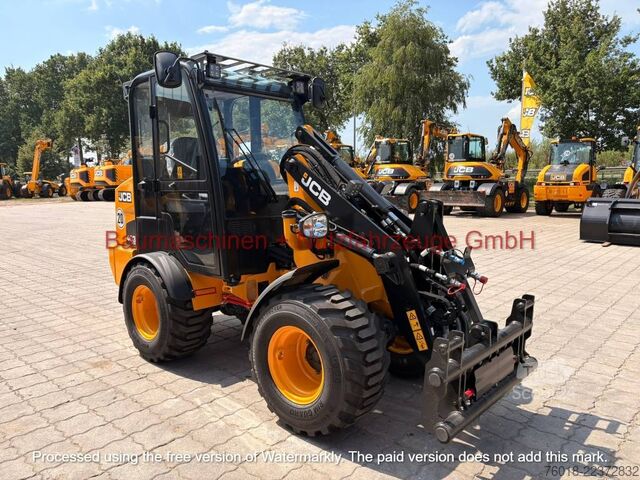  JCB 403 50PS NEU