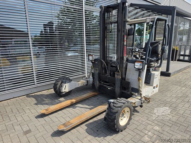 Chariot élévateur frontal MOFFETT M4 25.3 Mitnahmestapler 4 x 4 erst 384 Std.