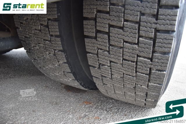 Autocarro con pianale e telone DAF XF 480 6x2 Planenaufbau LBW 1500Kg Standklima