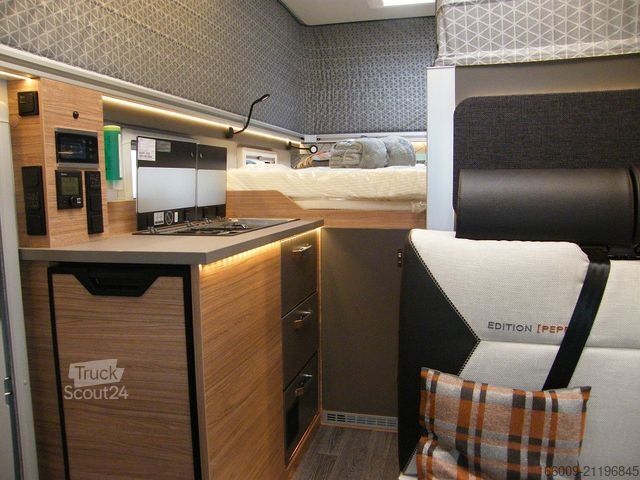 Semi-integrated camper WEINSBERG X-Cursion CUV 500MQ