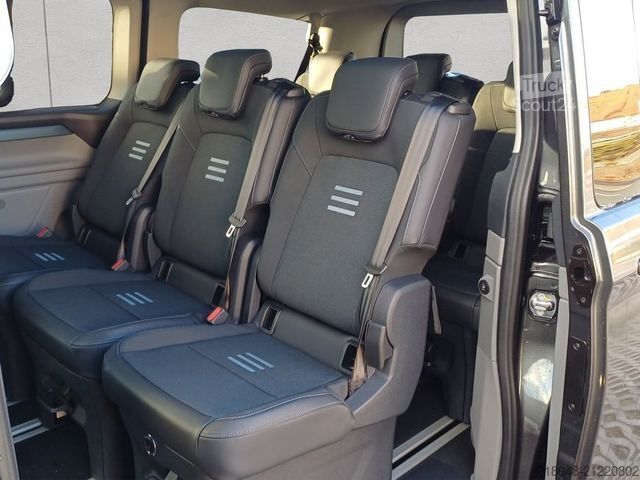 Minibus FORD Tourneo Custom  Active 320 L1H1 4x4 Autm. 125 kW