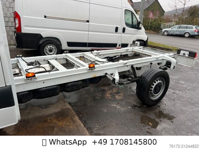 Van chassis MERCEDES-BENZ Sprinter 316 Fahrgestell