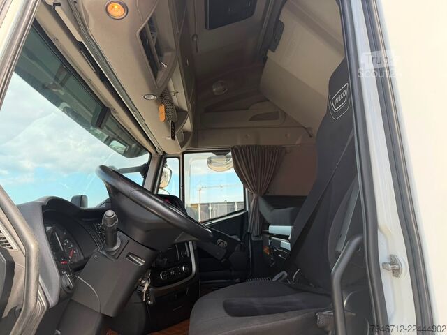 Standardní tahač IVECO AS440 ST / LNG STANDKLIMA TÜV 383.000 KM *2019*