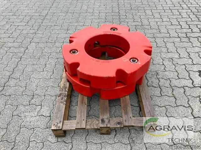 Tractor Fendt FENDT RADGEWICHTE 2X 300 KG