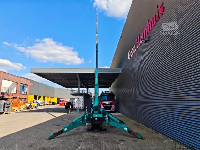 Mobiele kraan Maeda MC 305 CRME 2CE