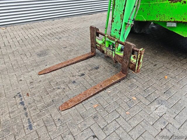 Forgó teleszkópos kezelő Merlo Roto 45.19 MCSS