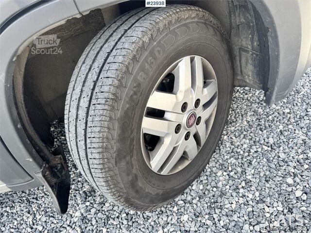 Mikroautobusas Fiat Ducato Minibus – 46,000 km – 2 Sets of Tires – 17