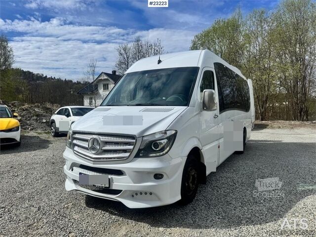 Minibuss Mercedes-Benz Sprinter 519 CDI Minibus – 17 Seats