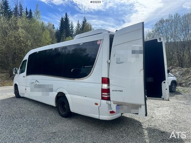 Minibuss Mercedes-Benz Sprinter 519 CDI Minibus – 17 Seats