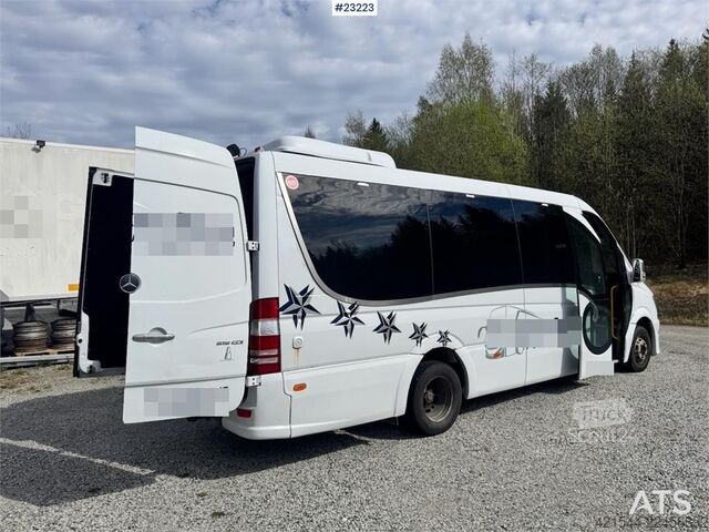 Minibuss Mercedes-Benz Sprinter 519 CDI Minibus – 17 Seats