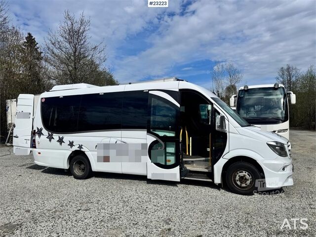 Minibuss Mercedes-Benz Sprinter 519 CDI Minibus – 17 Seats