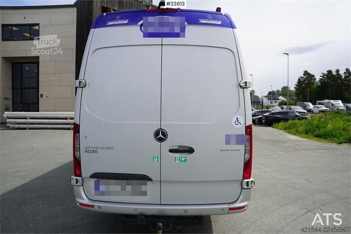 Minibuss Mercedes-Benz Sprinter 519 Altas 17-Seater Accessible Minibus