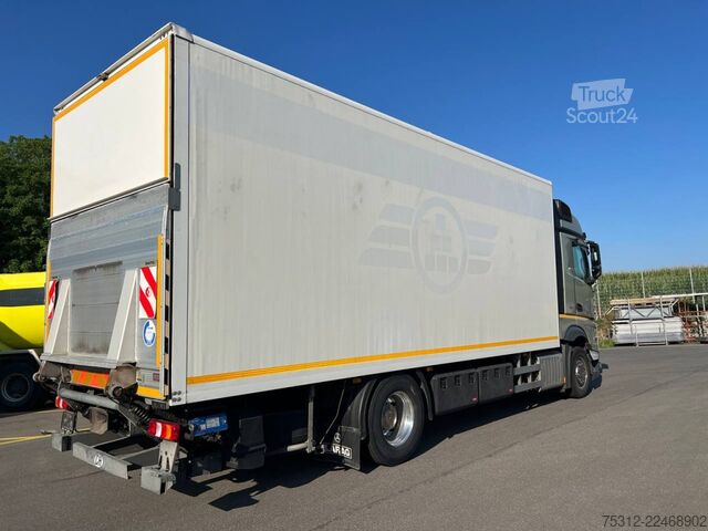 Camião de caixa fechada Mercedes-Benz Actros 1843  E6 LBW Retarder Scheckheft 2,75m AHK