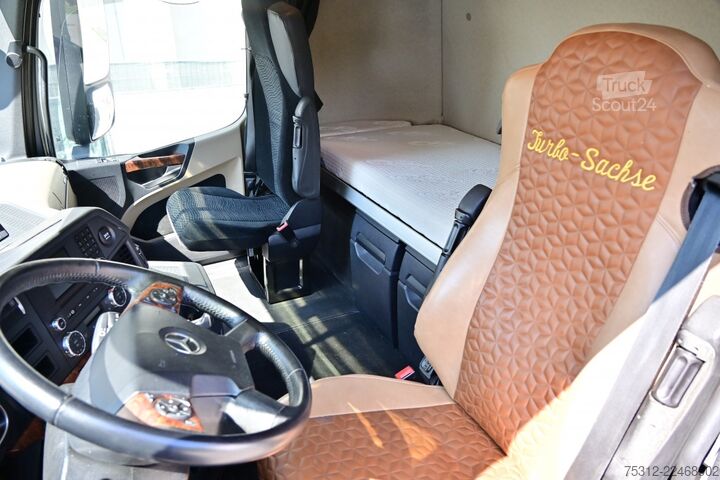 Camião de caixa fechada Mercedes-Benz Actros 1843  E6 LBW Retarder Scheckheft 2,75m AHK