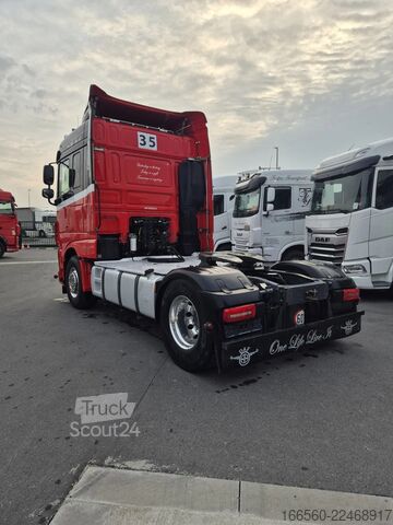 Стандартный трактор DAF XF 480 FT SPACE CAB