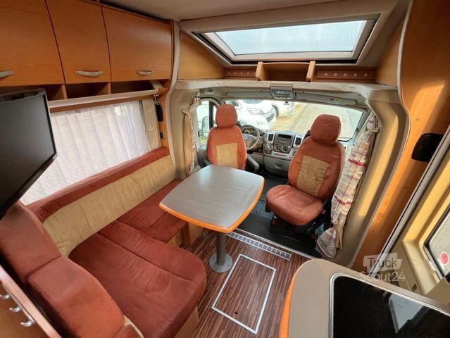 Polintegriran avtodom EURAMOBIL Contura EB 700 - Einzelbetten -  -