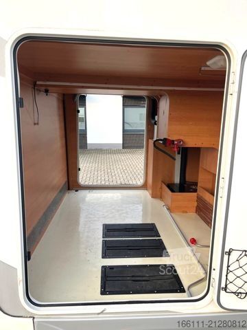 Polintegriran avtodom EURAMOBIL Contura EB 700 - Einzelbetten -  -