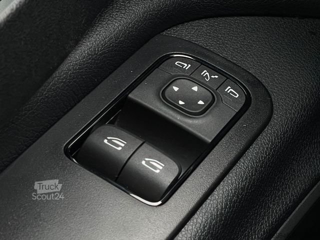 Camping-car PÖSSL Roadstar X | Automatik, 190 PS | 18" Delta+Loder