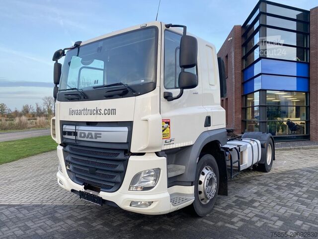 Standard tractor DAF CF 440 FT Spacecab /  Euro 6 / ADR