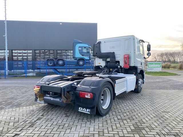 Standard tractor DAF CF 440 FT Spacecab /  Euro 6 / ADR