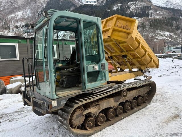 Camión volquete Yanmar C50R-3C tracked dumper with low hours and an extra