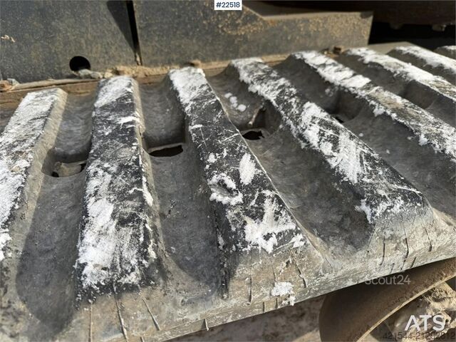 Camión volquete Yanmar C50R-3C tracked dumper with low hours and an extra