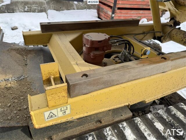 Camión volquete Yanmar C50R-3C tracked dumper with low hours and an extra