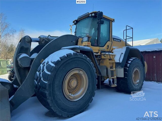 Cargador Volvo L250H Wheel Loader with bucket – gearbox needs rep