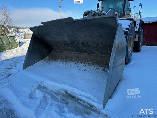 Cargador Volvo L250H Wheel Loader with bucket – gearbox needs rep