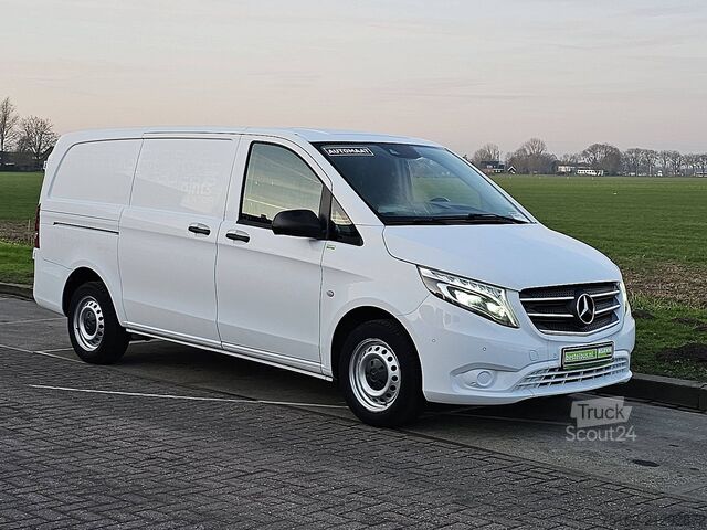 Camioneta familiar de techo alto MERCEDES-BENZ VITO 114 L2 Automaat LED Navi