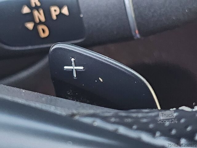 Camioneta familiar de techo alto MERCEDES-BENZ VITO 114 L2 Automaat LED Navi